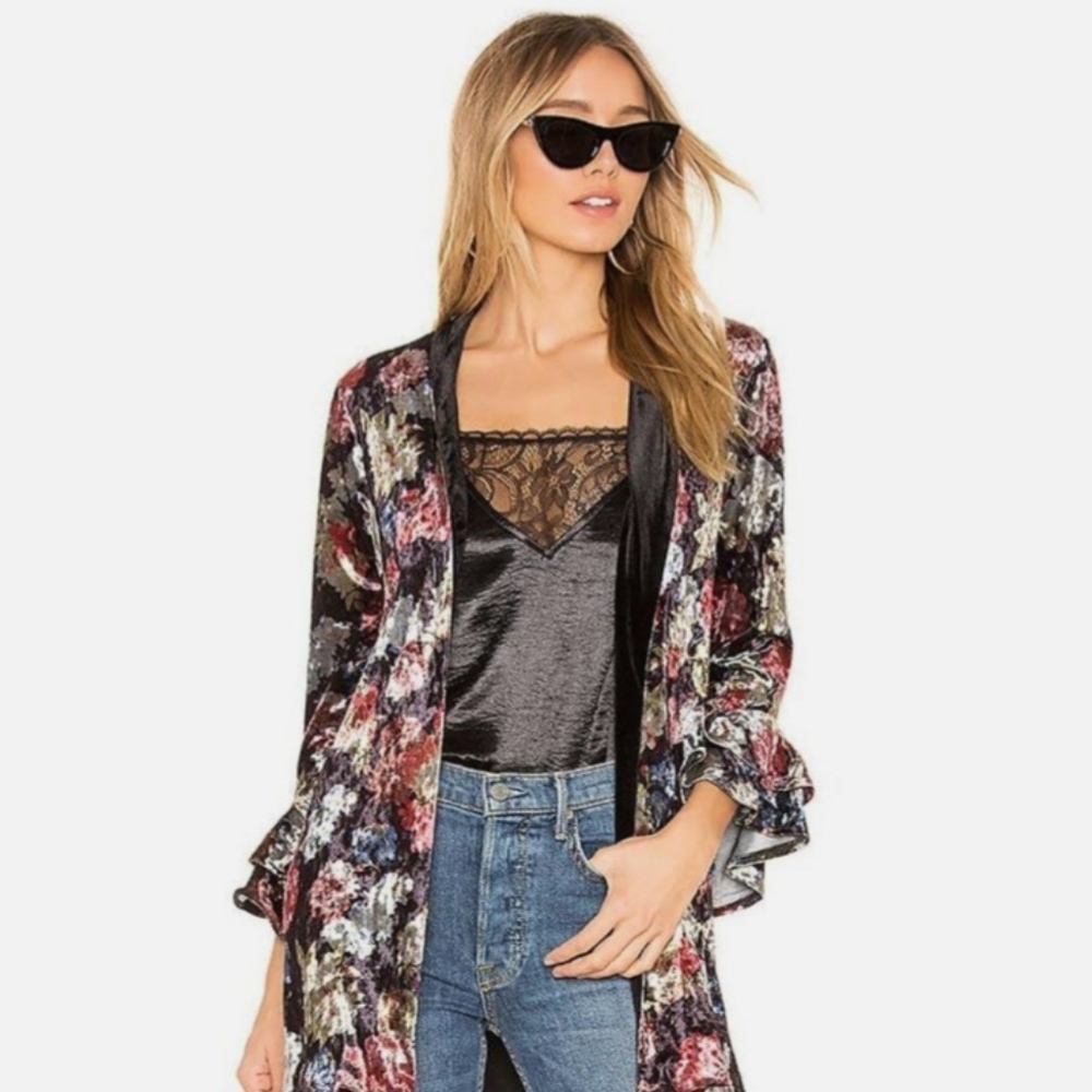 BCBGeneration | Floral Velvet Ruffle Sleeve Blazer